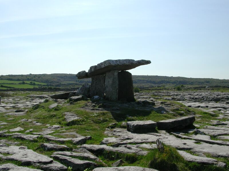 22 - Poulnabrone Dolmen.jpg